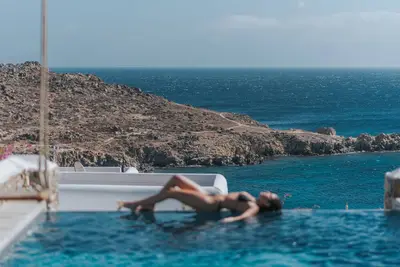 Private Cliffside Villa Aleomandra, 150-meters from the beach
