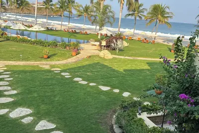Image de Oceanfront Palms Residences Villa: 2 Bed 3 Bath