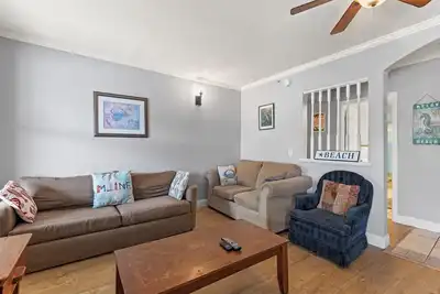 Image de Seaside Village Condo #3- 300 ft to Sandy Beaches!