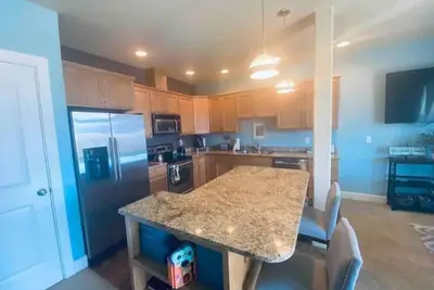 Image de A66-Condo by pool & golf course