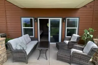 Image de A28 condo by large pool/shuttle
