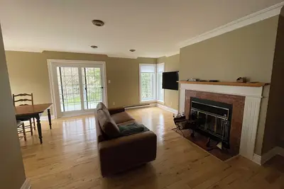 Image de Modern, Quiet, and Convenient 3br Condo in Knowlton