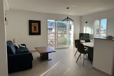Image de Lisula Grand T2 neuf dans résidence de standing pour 2 à 4 Personnes 57 m2