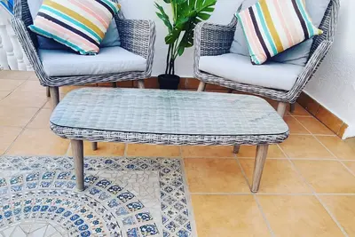 Family Friendly villa set on private grounds with private pool and cosy corner