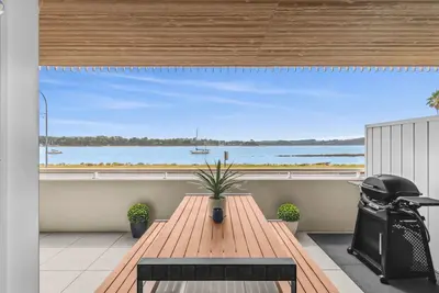 Image de Luxurious apartment with pool in the heart of Batemans Bay