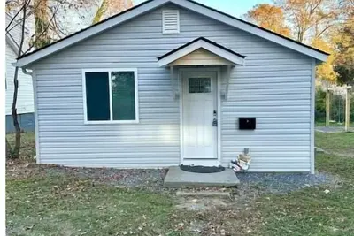 Saint Cozy Cottage Waterfront