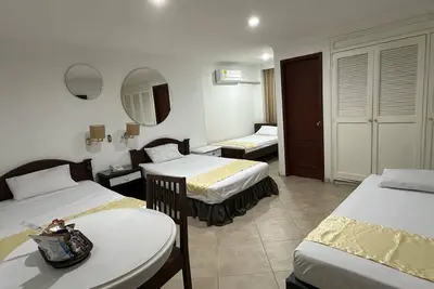 Image de Excelente Lugar Para Hospedarte con tu Familia, Zona Central de Medellín