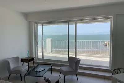 Appartement  de Standing - Vue panoramique pleine mer - Neuf 4 pièces - balcon
