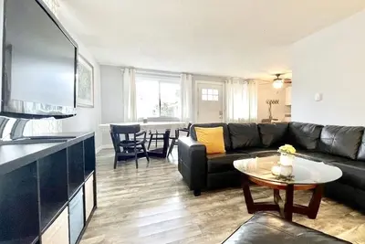 Image de Perfect Private Retreat Near Beaches & Downtown!