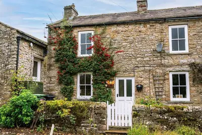Image de A dales bolthole & quintessential country cottage – cosy, appealing & in an idyllic rural setting