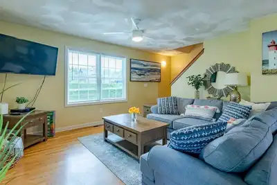 Image de Boon St in Narragansett Pier, Central a/c, sleeps 10