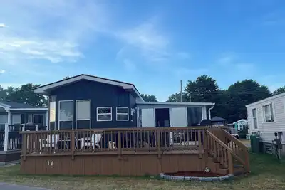 Image de Stunning Lakeview Cottage @Sherkston Shores Resort