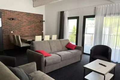 Image de 3 Pièces pour 10 Personnes