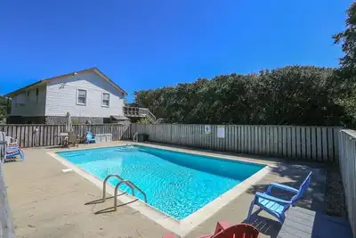 Image de Pool, hot tub, 4 bed, 3 bath, dog friendly Obx getaway!