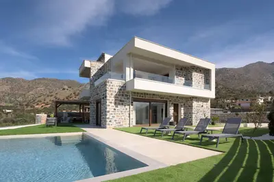 Image de Sweet Sunshine Villa, Sweet Sunshine Villa, with 2 Pools & Playground