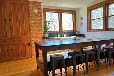 Image de Kirkwood Manor - a retreat near downtown Ic