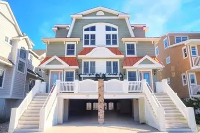 Image de 6415 Pleasure Avenue North