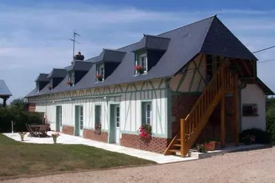 Image de gite a la campagne avec jardin clos situe a 1 heure 15 du bord de la mer
