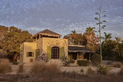 Image de Casa Piedra - Close to the beach!