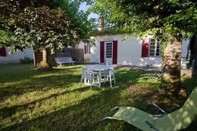 Image de Aux Tuileries, maison de campagne