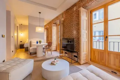 Image de w* | Lovely 1br at Palacio Real