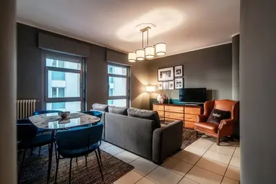 Image de Appartement Centre-ville à 1 min du lac et de la Piazza Duomo (Home N. 5)