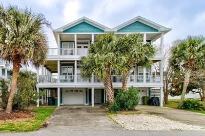 Image de 🌊1 Block to Beach, Family Friendly with Large Decks-Carolina Rose🌊