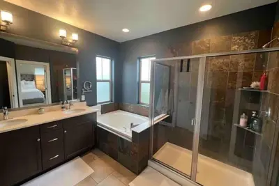 Beautiful Modern Spacious 3Bedroom House