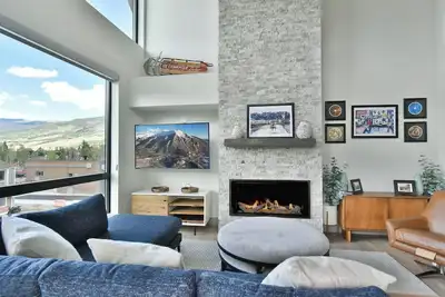 Image de Skywalk Flats Downtown Condo: Mountain Views, Rooftop Hot Tubs