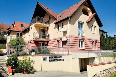 Image de Appartement d´hôtel avec piscine et Wifi