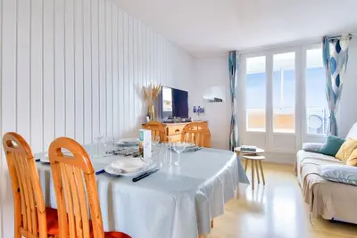 Image de 250m de la plage- Loggia- Appartement pour 4