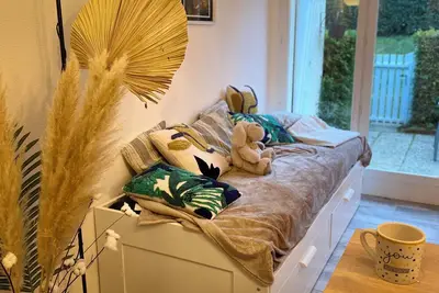 Image de À 5 minutes de la plage du Fogéo! Kerkarin : Appartement avec terrasse.