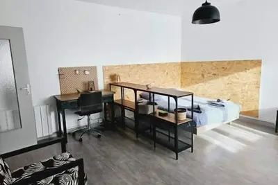 Image de Le studio de Max : Terrasse et Parking
