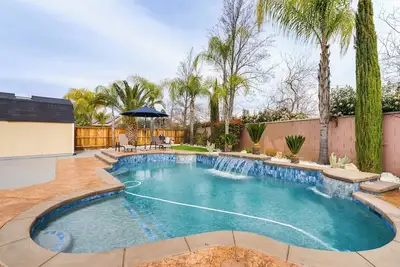 Image de Spacious Clovis Vacation Rental w/ Outdoor Oasis!