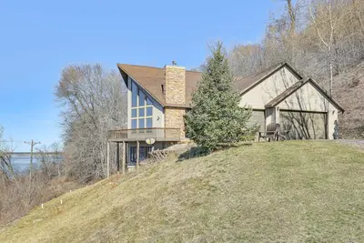Image de Spacious Stoddard Retreat on Mississippi River!