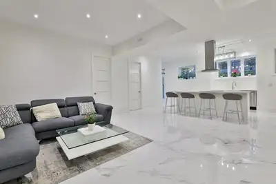 Image de Deluxe Room in the luxury house near Yorkdale Mall