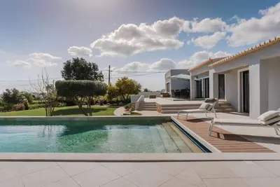 Image de Luxurious 4Bedroom Villa Retreat