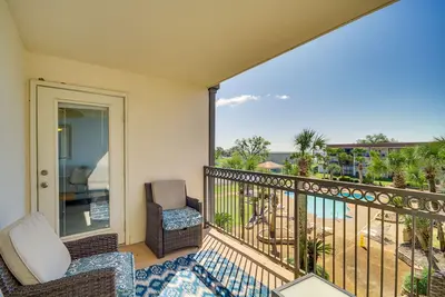Image de Biloxi Condo w/ Pool Access - Steps to Beach!