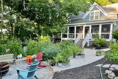 Image de Charming Cottage On Goshorn Creek