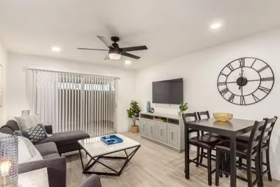 Image de Paradise! Furnished 2bd Condo in Old Town Scottsdale