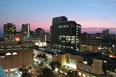 Image de Waikiki Center of Attraction\n