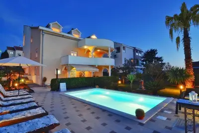 Bel appartement à Zadar