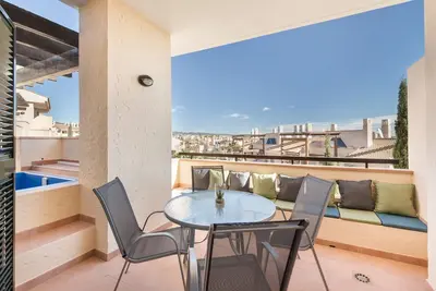 Image de Appartement 'El Oasis Martinica 4 2 A' avec vue sur la montagne, Wi-Fi et climatisation