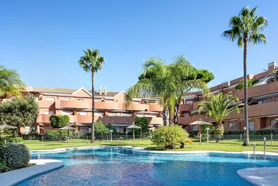 Image de Appartement 'Jardin Del Golf 107' avec piscine partagée, Wi-Fi et climatisation