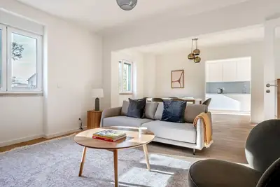 Image de Blueground | Areeiro, furnished + appliances