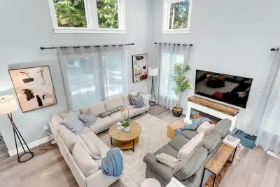 Image de Lakehouse Nestled in Nature-10min to Lake Michigan