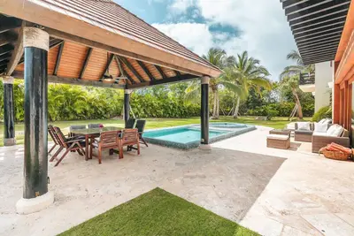 Image de Amazing villa w/ pool/maid/Bbq at Green Village