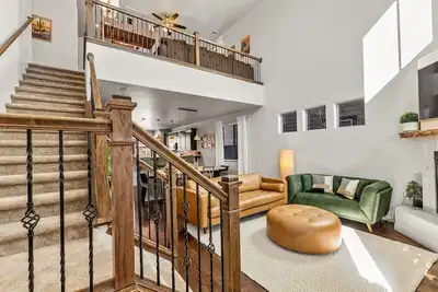 Image de The Snowy Cactus Sleeps 9 New!