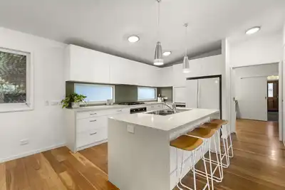 Image de Beach Escape Meets Bush Retreat