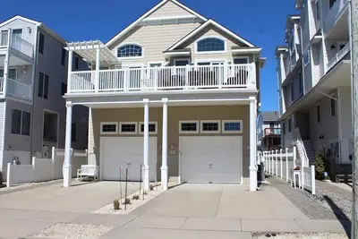 Image de 143 47th Street East